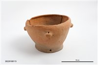張口斂唇四繫耳圈足碗藏品圖，第2張